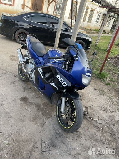 Хонда 600
