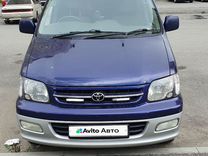 Toyota Town Ace Noah 2.0 AT, 2000, 385 000 км, с пробегом, цена 950 000 руб.