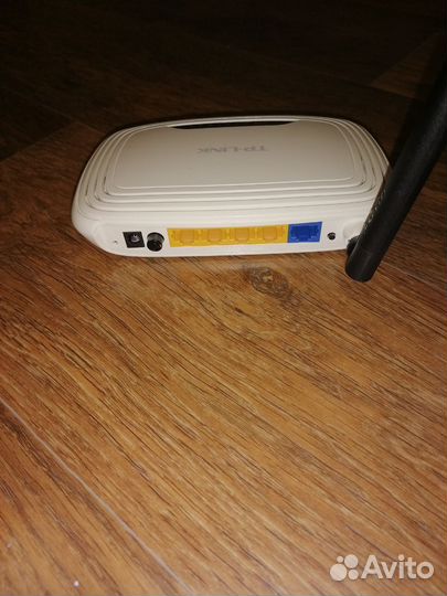 Wi-Fi роутер TP-link TL-WR740N