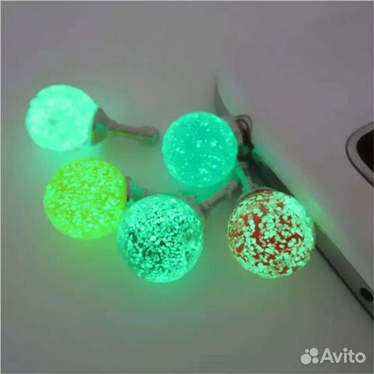 Заглушка для телефона антипыль