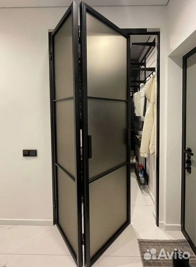 Перегородка из стального профиля - складная