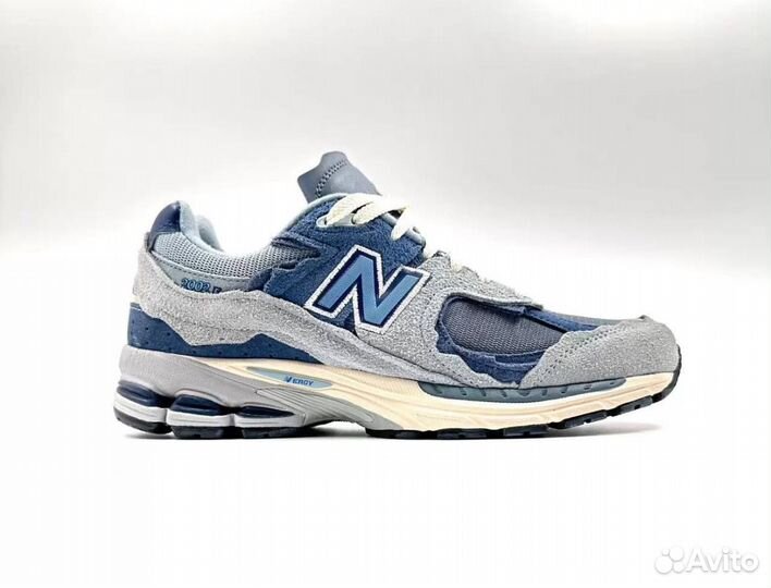 New Balance 2002R