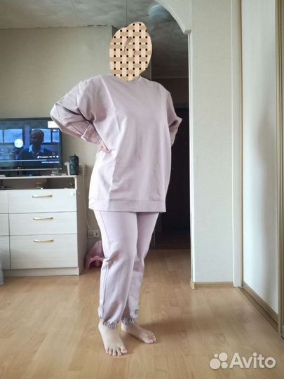 Новый спортивный костюм р.50-52