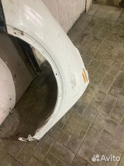 Крыло nissan x trail