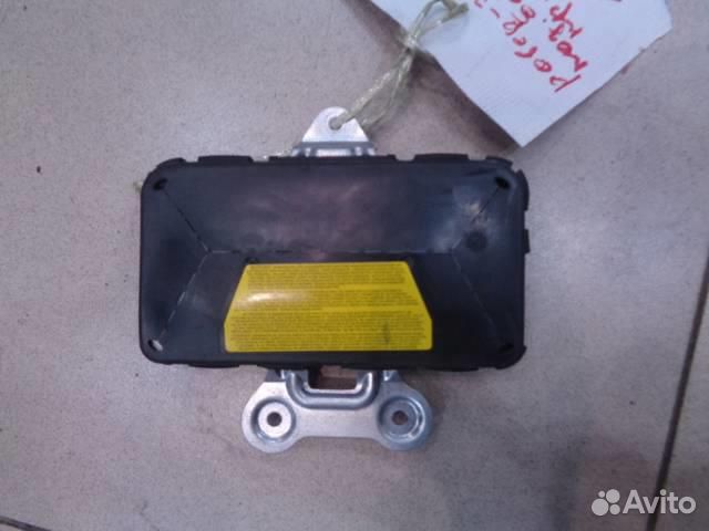 Подушка безопасности в дверь переднюю правую Land