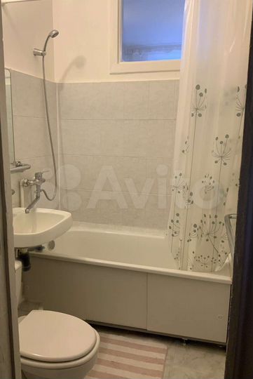 Комната 18 м² в 3-к., 5/12 эт.