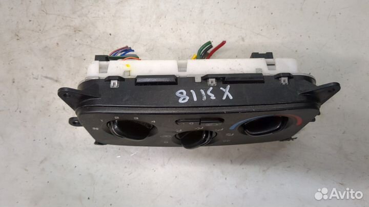 Переключатель отопителя Jeep Liberty, 2006