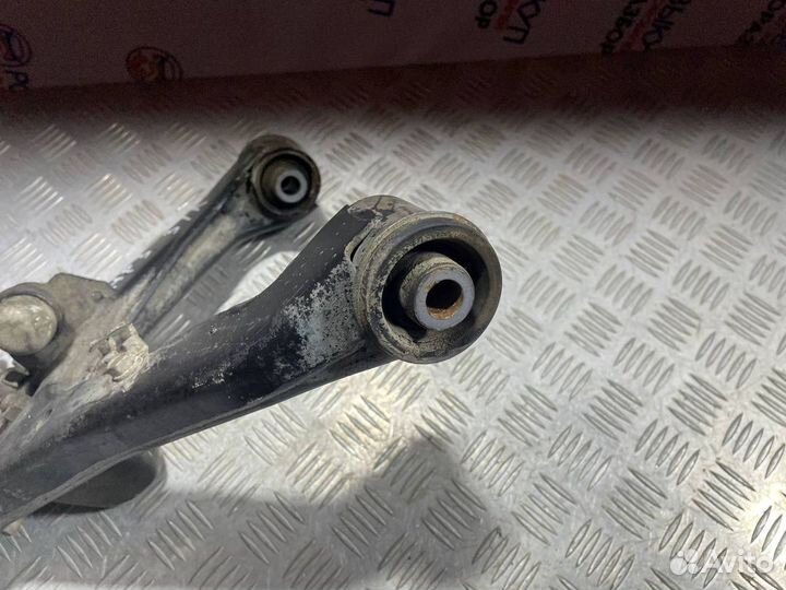 Рычаг подвески Mitsubishi Pajero (V60) III (1999–2