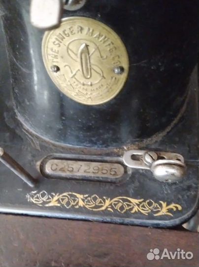 Швейная машина Singer