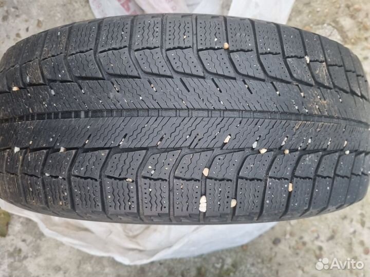 Michelin X-Ice 225/55 R16