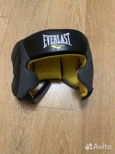 Боксерский шлем everlast
