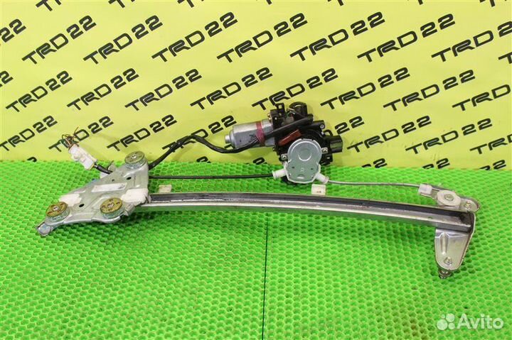 Стеклоподъемник передний правый Mitsubishi