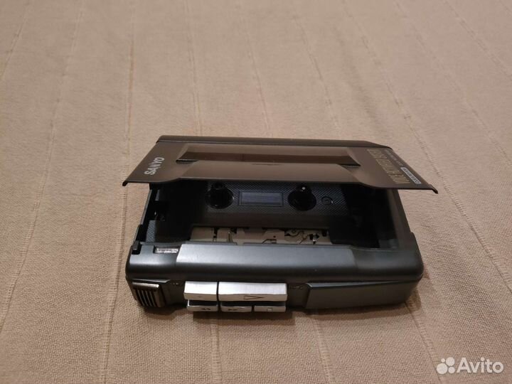 Sanyo диктофон, проигрыватель