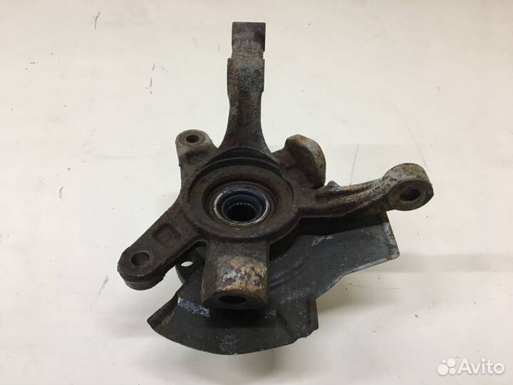 Кулак поворотный передний правый Chevrolet Aveo T2