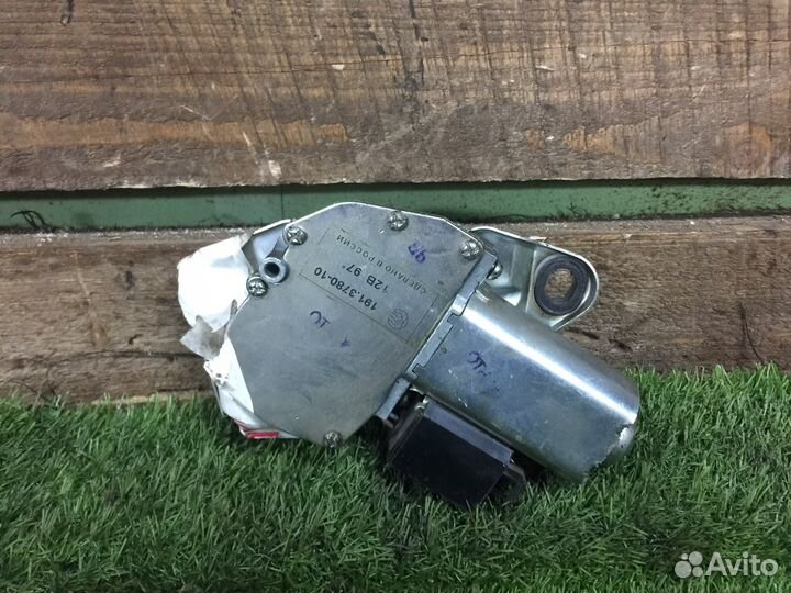 Моторчик заднего дворника ваз priora