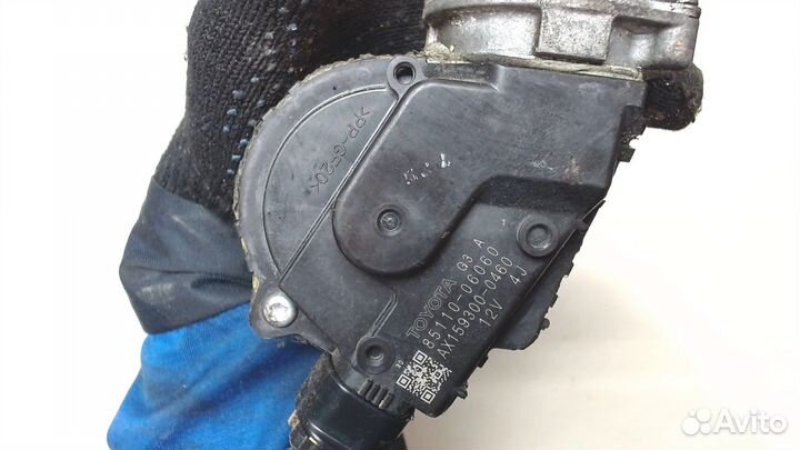 Двигатель стеклоочистителя задний Toyota Camry V40