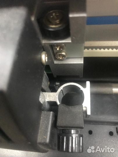 Режущий плоттер graphtec