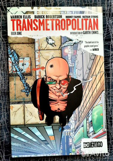 Комикс Transmetropolitan