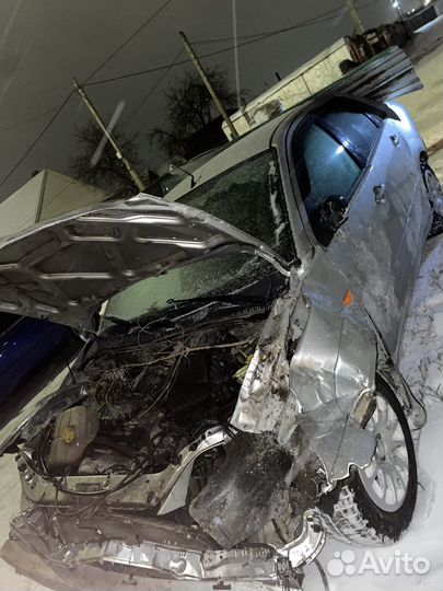 Ford Focus 1.8 МТ, 2004, битый, 190 000 км