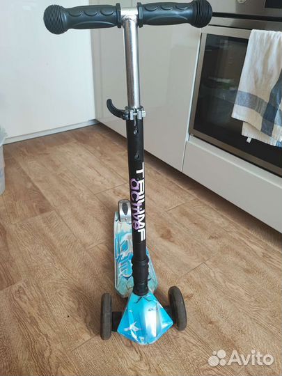 Самокат детский трехколесный складной