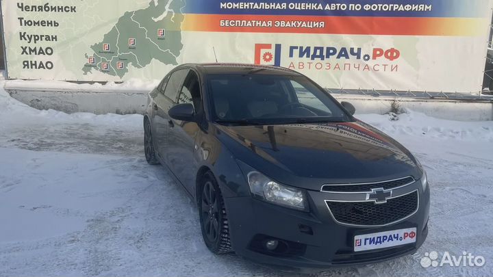 Ручка двери наружная задняя левая Chevrolet Cruze