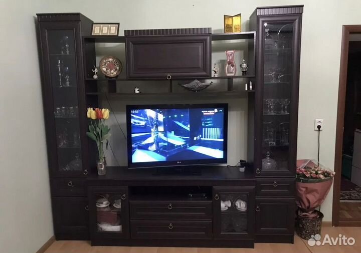 Стенка в гостиную бу