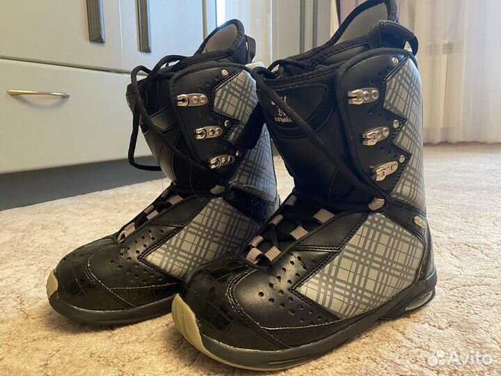 Ботинки Atom для сноуборда