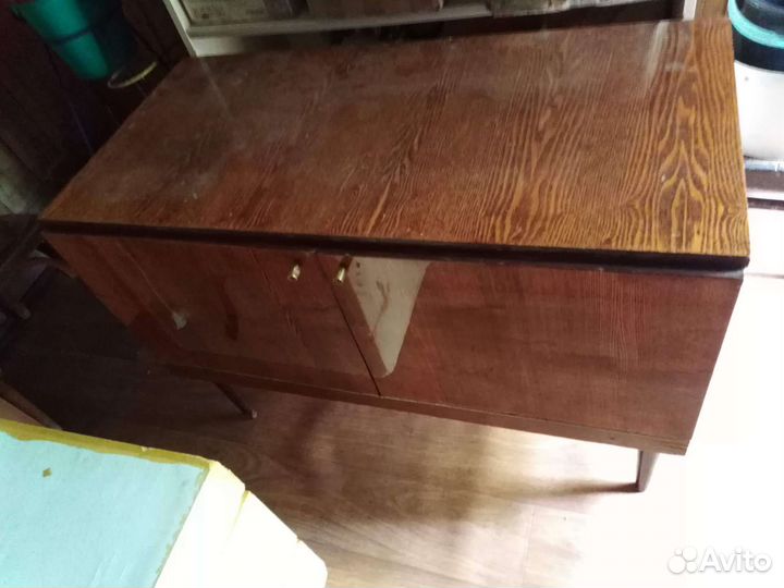 Зеркало, тумба