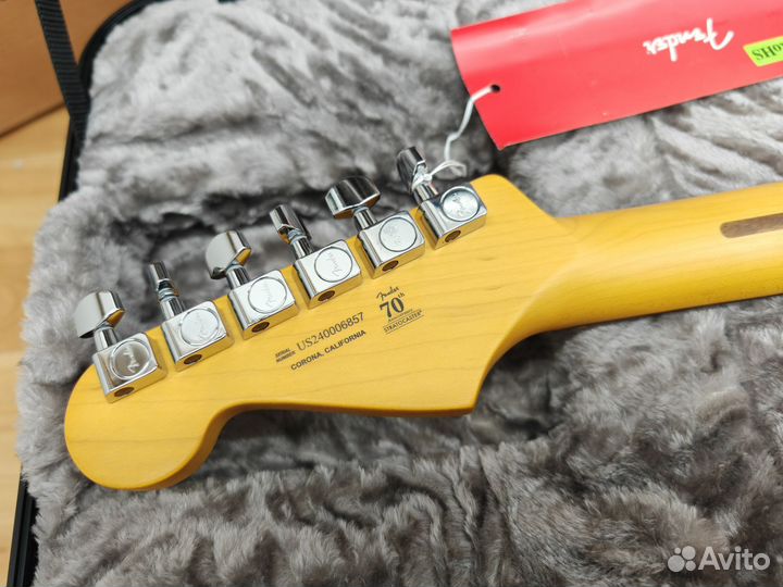 Fender American Professional II Strat HSS Sunburst