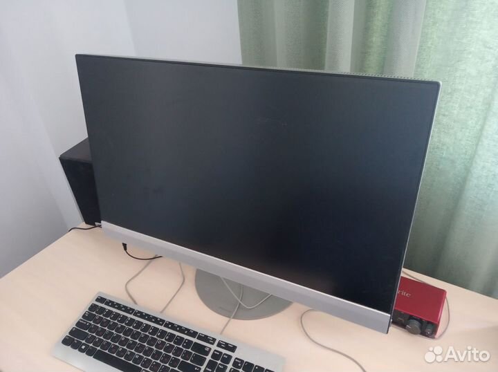 Моноблок Lenovo