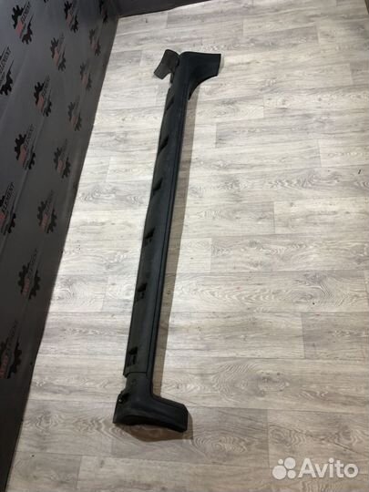 Накладка порога правая Renault Duster 1