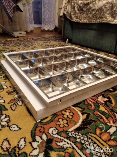 Светильник потолочный