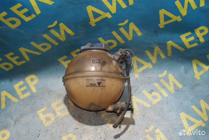 Расширительный бачок Volkswagen Bora