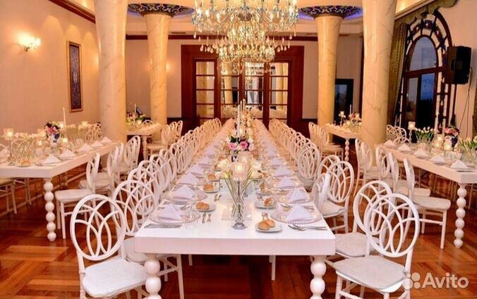 Банкетные стулья