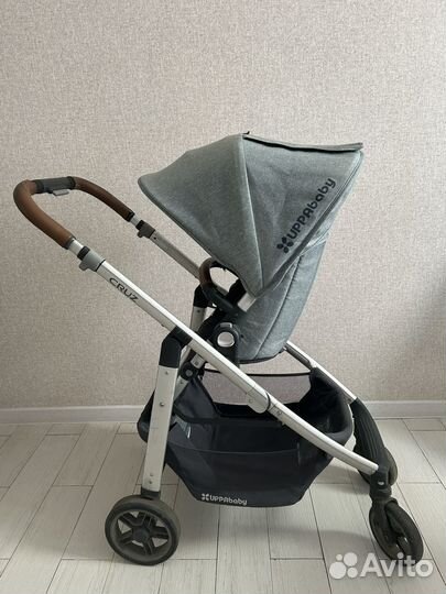 Коляска uppababy cruz 2в1 прогулка и люлька