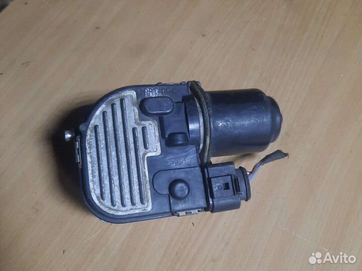 Моторчик трапеции дворников Passat B6 Пассат Б6