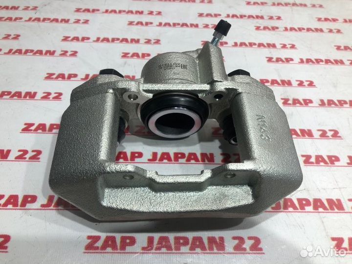 Суппорт задний правый Mitsubishi Pajero Sport