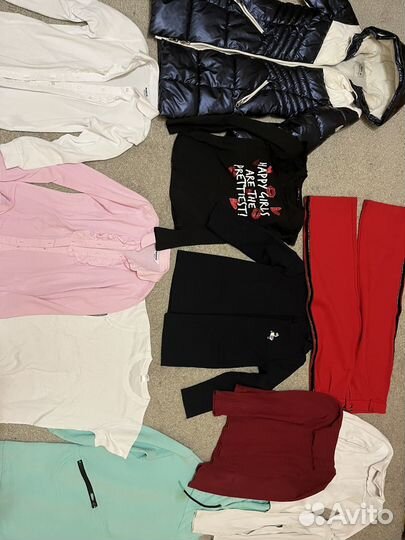 Пакет одежды на девочку 134-140