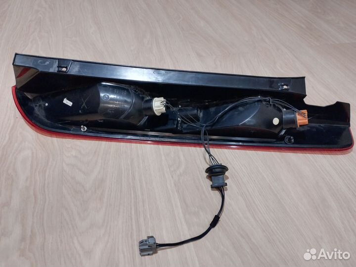 Фонарь задний правый ford focus 2 хэтчбек