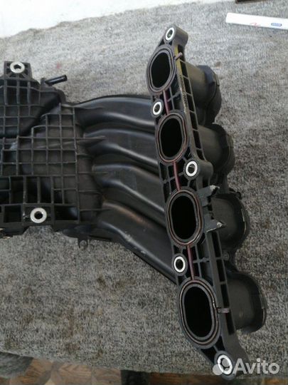 Коллектор впускной Nissan Wingroad Y12 HR15DE