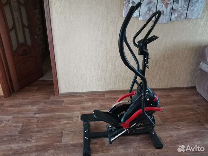 Эллиптический тренажер