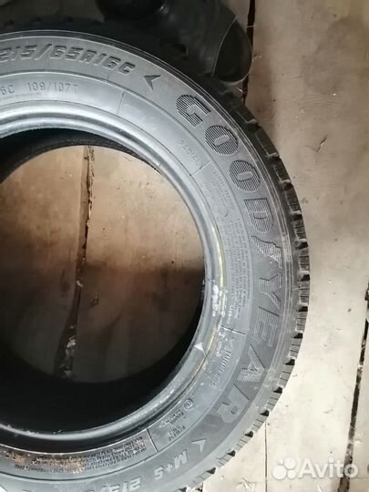 Goodyear Cargo Ultra Grip 215/65 R16C