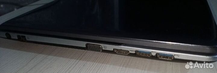 Ноутбук Samsung