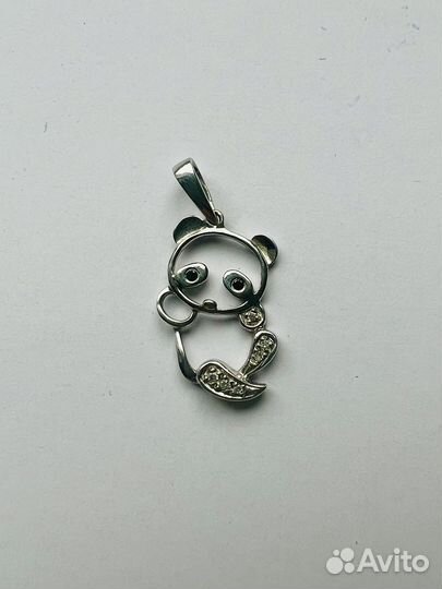 Подвеска панда б. золото, черн. и бел. бриллианты