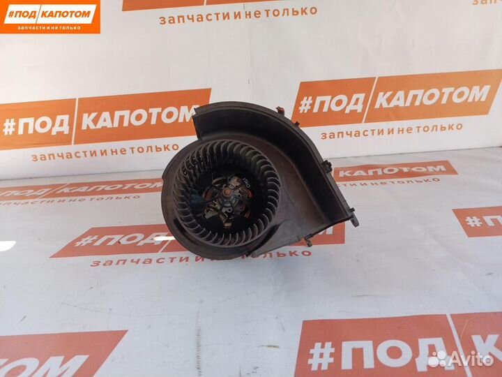 Моторчик печки BMW X5 E70 2009 67639118074