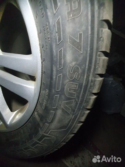 Nokian Tyres Hakkapeliitta 7 SUV 235/60 R18 107T