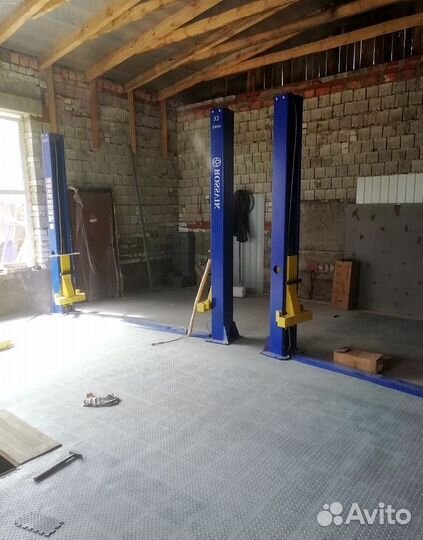 Пвх плитка для автосервиса