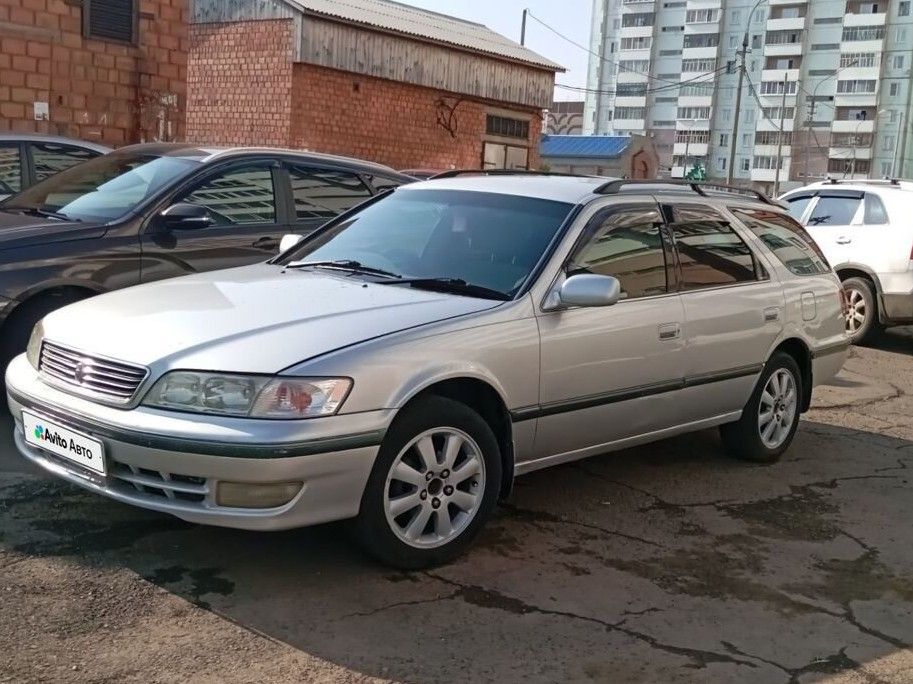 Toyota Mark II Wagon Qualis