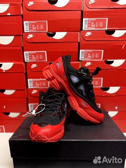 Кроссовки Adidas RAF Simons ozweegoo