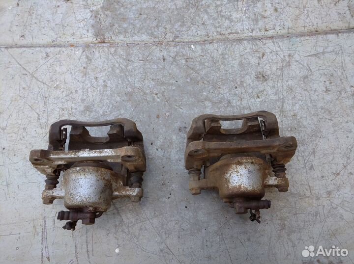 Суппорт передний правый Лифан Солано